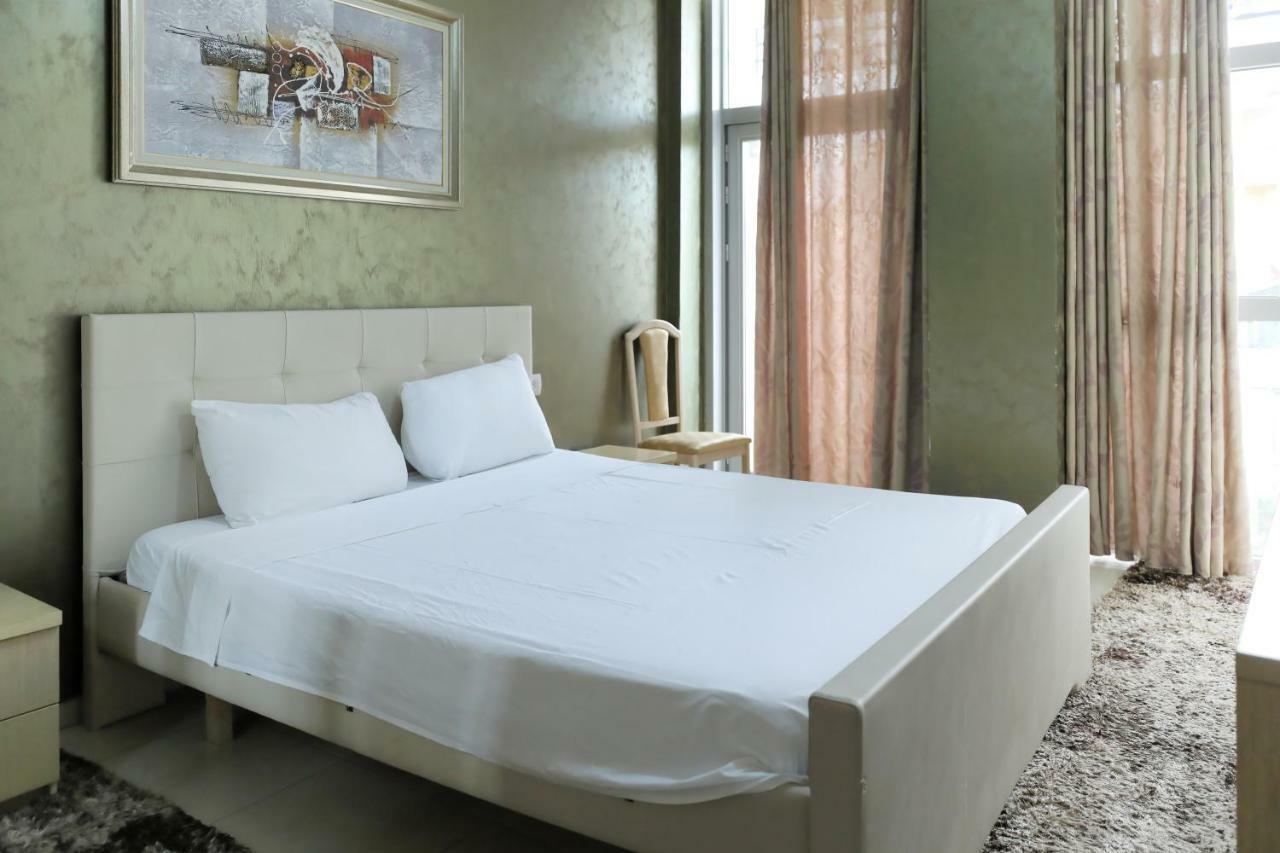 Hotel Gjuta Tiranë Ngoại thất bức ảnh